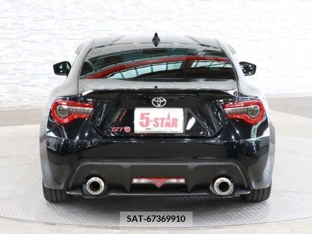 Toyota 86 2013-11 263855-12