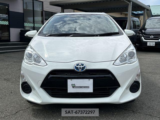 Toyota AQUA 2015-07 389286-4