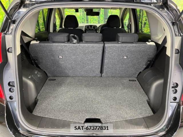 Nissan NOTE 2017-03 305348-10