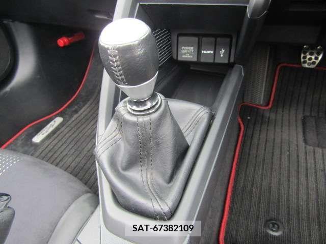 Honda S660 2015-06 283962-12