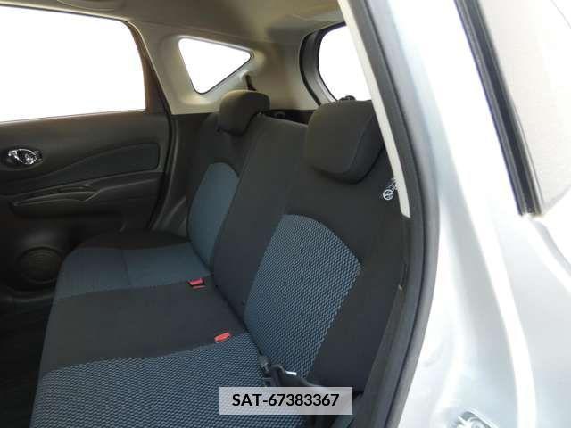 Nissan NOTE 2013-02 352112-9