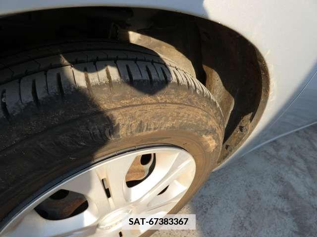 Nissan NOTE 2013-02 352112-19