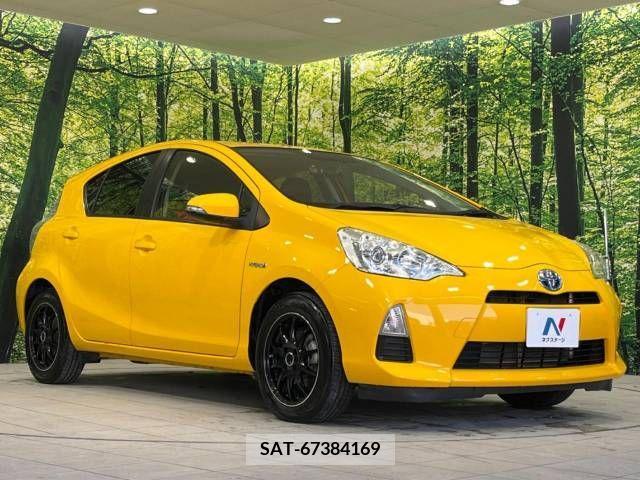 Toyota AQUA 2014-06 292250-16