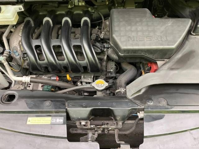 Nissan SERENA 2017-11 194933-17