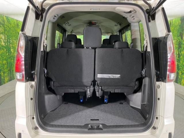 Nissan SERENA 2017-11 194933-10