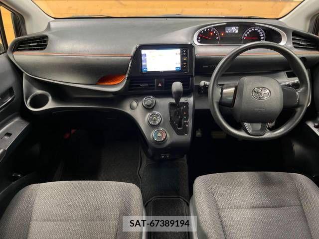 Toyota SIENTA 2018-11 229000-1