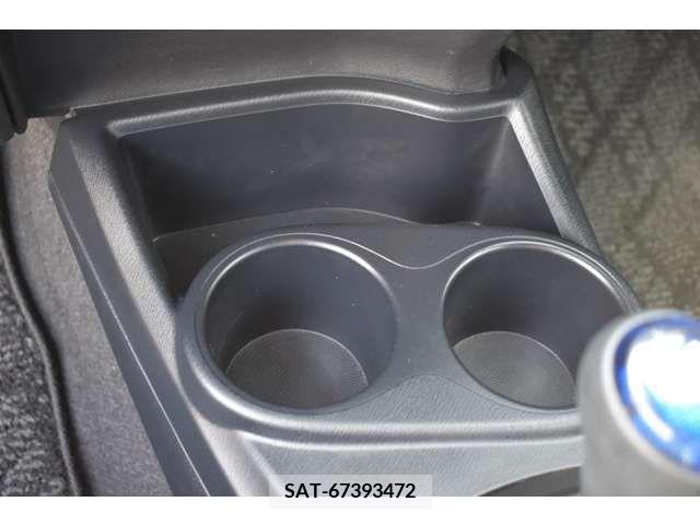 Toyota AQUA 2016-08 314252-9