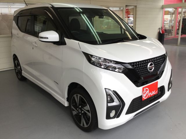 Nissan DAYZ 2019-12 13628-4