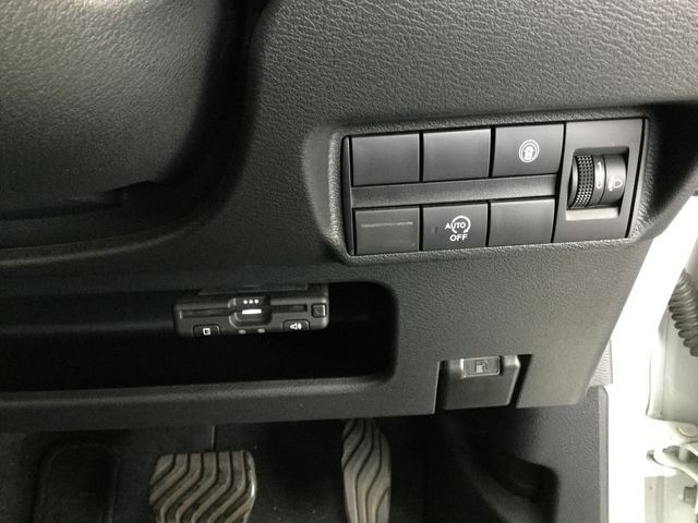 Nissan DAYZ 2019-12 13628-8