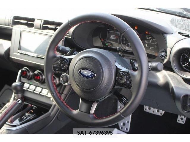 Subaru BRZ 2021-10 233668-13