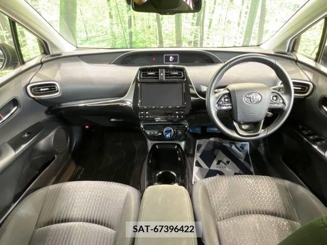 Toyota PRIUS 2017-12 322342-1
