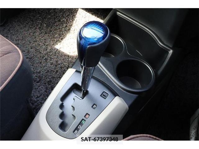 Toyota AQUA 2013-12 213748-6