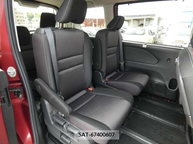Nissan SERENA 2019-01 378921-27