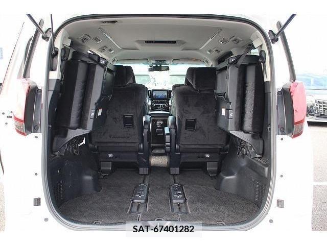 Toyota ALPHARD 2017-01 245842-16