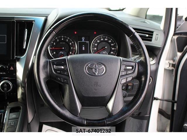 Toyota ALPHARD 2017-01 245842-15