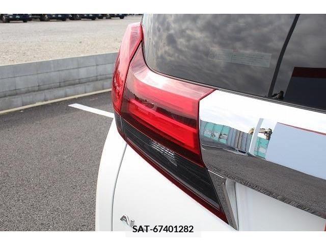 Toyota ALPHARD 2017-01 245842-11