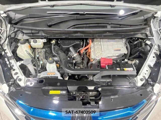 Nissan SERENA 2019-04 338623-19