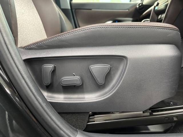 Toyota YARIS CROSS 2020-09 195423-6