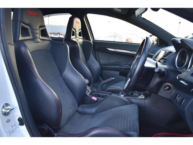 Mitsubishi LANCER 2016-02 191782-13