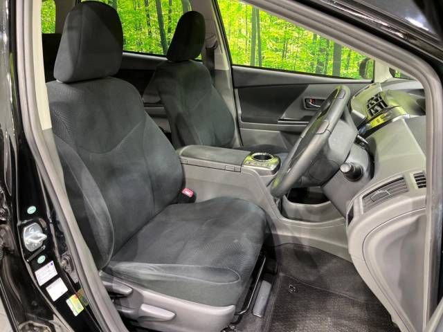Toyota PRIUS ALPHA 2014-11 194134-8