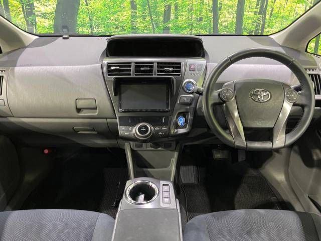 Toyota PRIUS ALPHA 2014-11 194134-1
