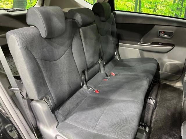 Toyota PRIUS ALPHA 2014-11 194134-9