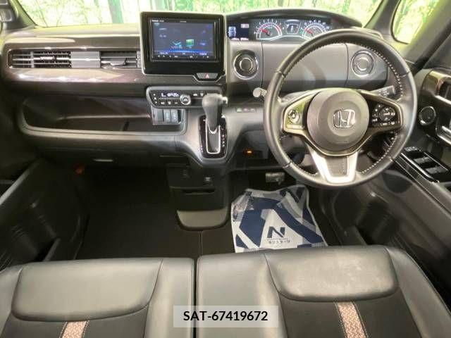 Honda N BOX CUSTOM 2019-04 278900-1