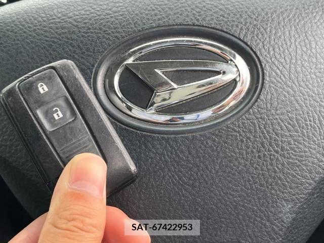 Daihatsu MOVE CUSTOM 2007-06 352759-7