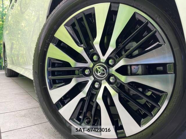 Toyota ALPHARD 2020-08 243555-13