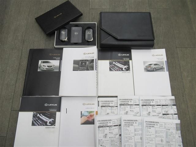 Lexus IS 2009-10 22776-19