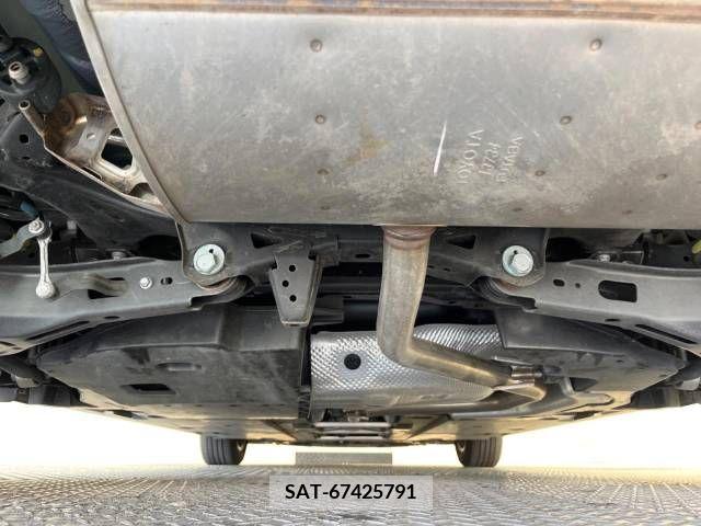 Toyota PRIUS 2017-06 322278-19