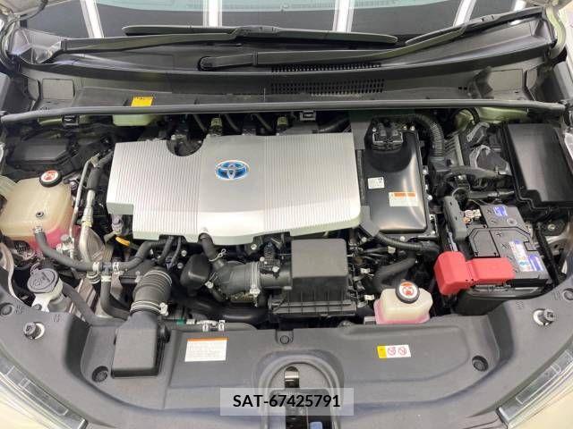Toyota PRIUS 2017-06 322278-18