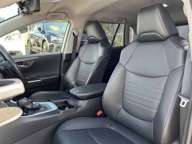 Toyota RAV4 2019-05 6578-18