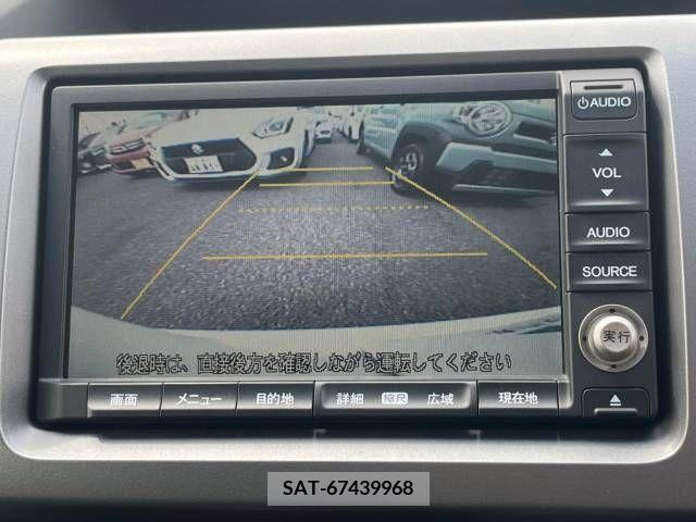 Honda e 2012-09 377754-4