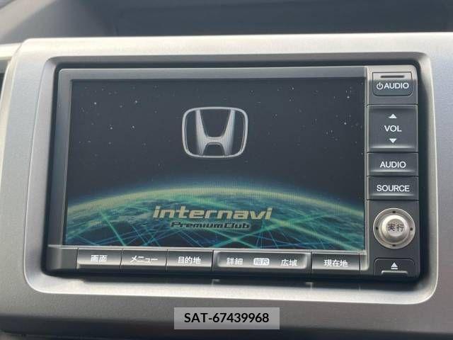 Honda e 2012-09 377754-3