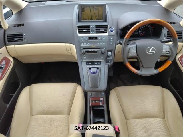 Lexus HS 2012-01 299788-2