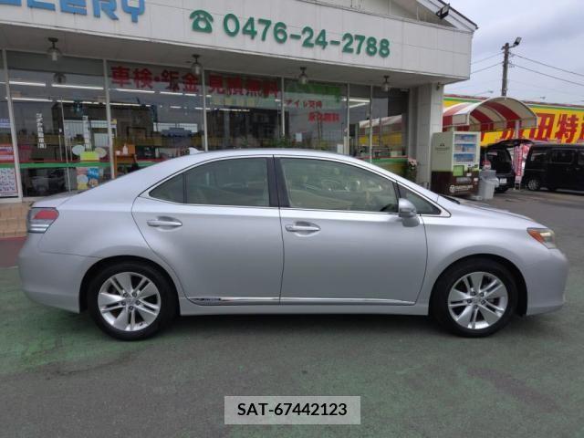 Lexus HS 2012-01 299788-10