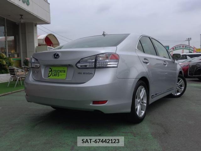 Lexus HS 2012-01 299788-1