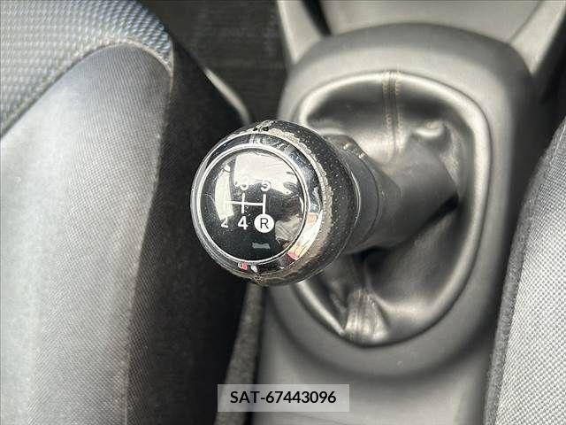 Toyota VITZ 2008-09 288611-4