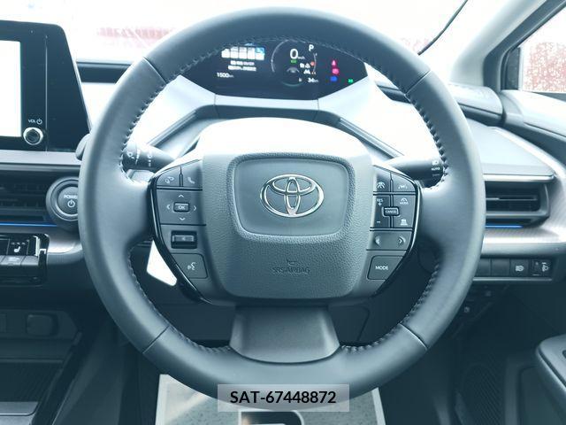 Toyota PRIUS 2023-02 204964-10