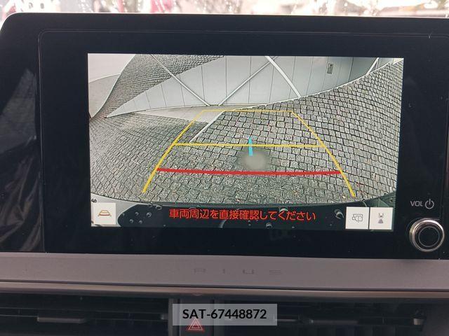 Toyota PRIUS 2023-02 204964-14