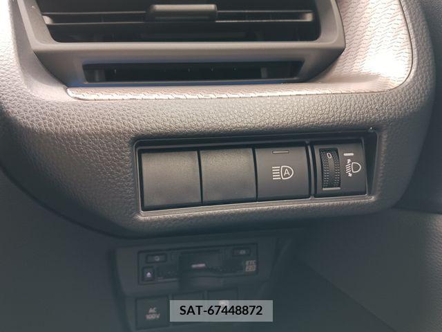 Toyota PRIUS 2023-02 204964-18