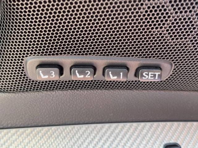 Lexus IS F 2009-06 10931-6