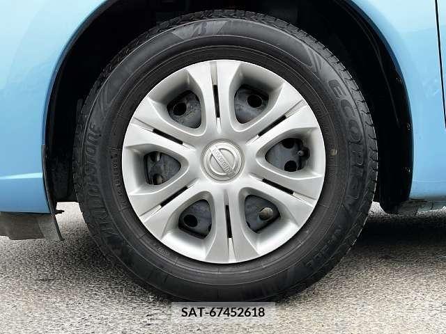 Nissan NOTE 2017-01 279845-3