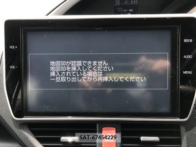 Toyota VOXY 2016-11 394938-12