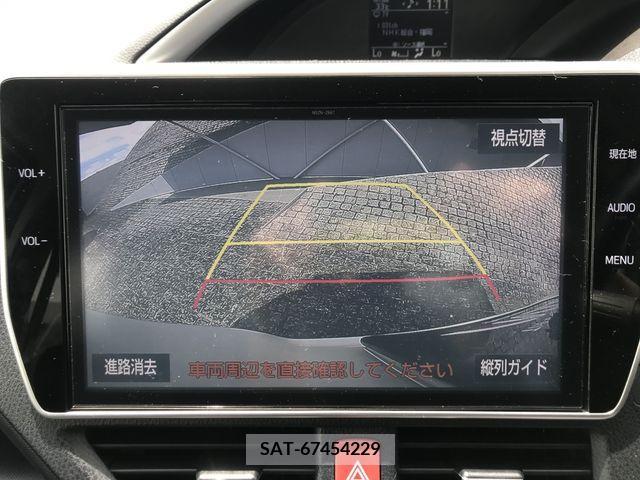Toyota VOXY 2016-11 394938-13