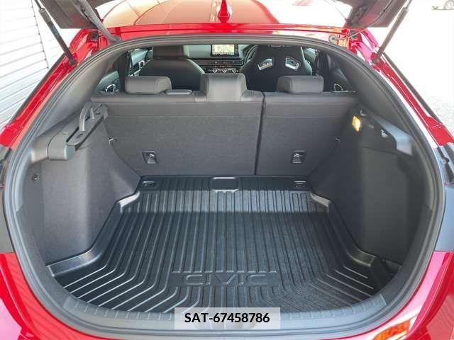 Honda CIVIC 2021-10 379884-16