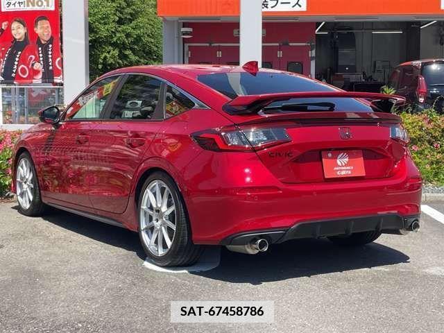 Honda CIVIC 2021-10 379884-18
