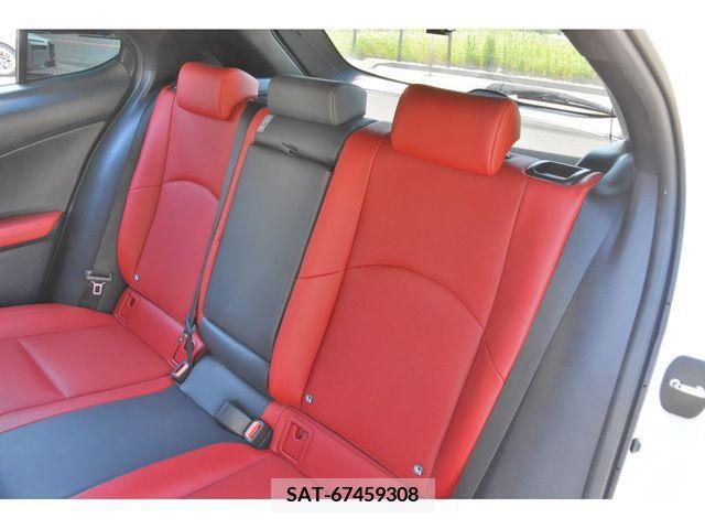 Lexus UX 2019-05 313557-17