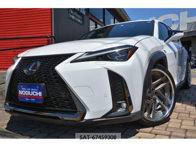 Lexus UX 2019-05 313557-0